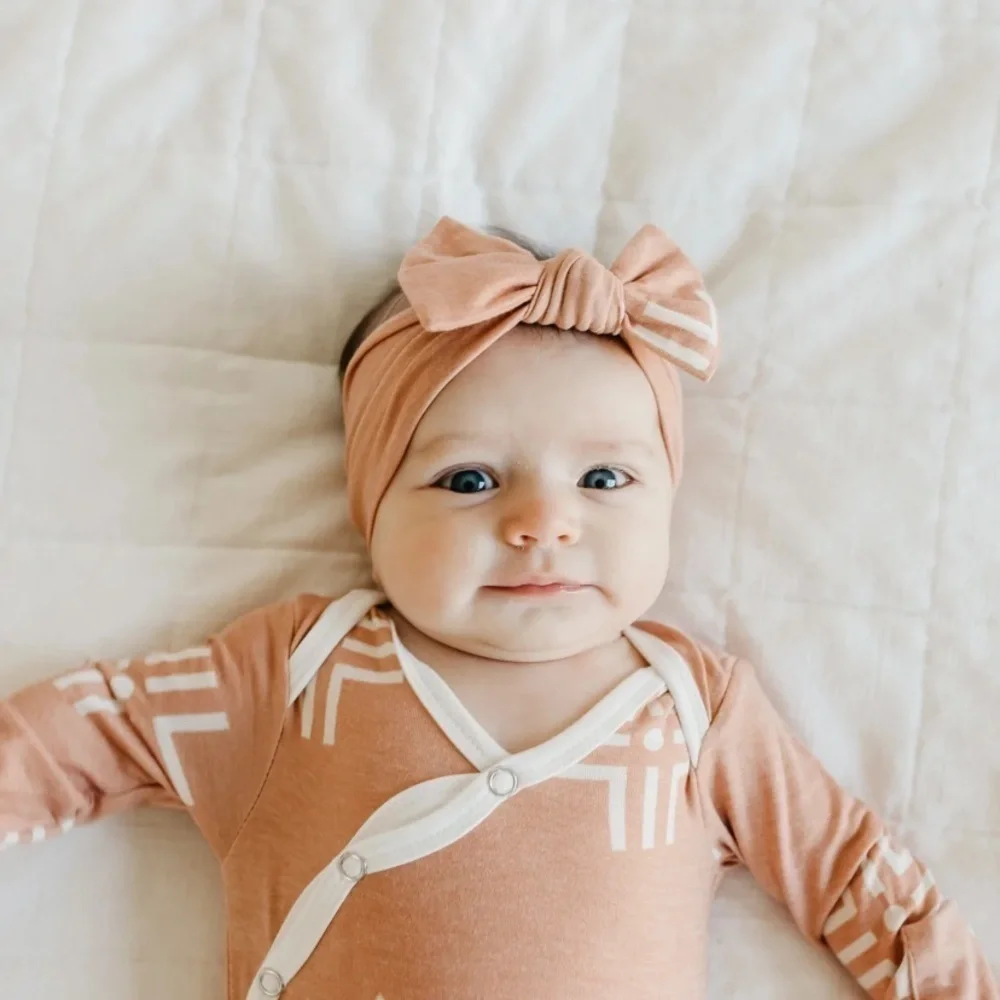 NWT - Copper Pearl Knit Headband Bow Mesa / Aztec